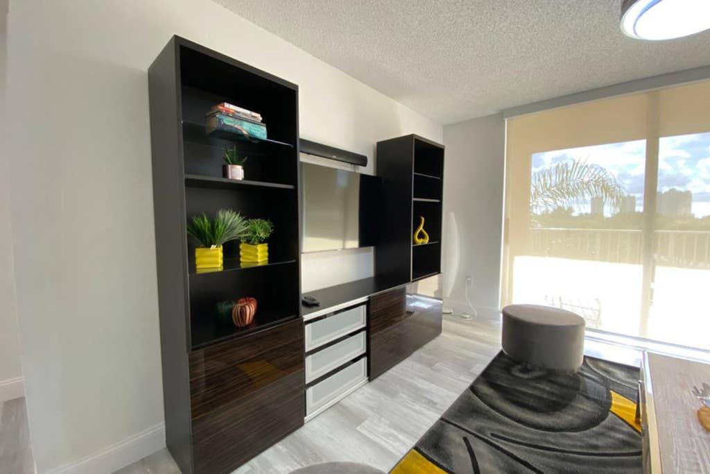 Апартаменти Yacht Club At Aventura 2 Bed 2 Bath Luxurius Cozy Brand New 2020 Екстер'єр фото